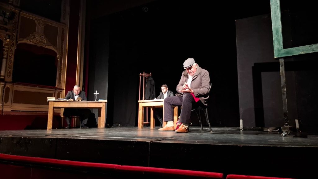 dc2df8fb-cd50-4f75-bca2-bbbb64eb7f7f